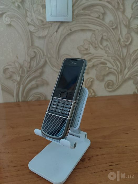 Nokia 8800 Carbon 4Gb Srochni