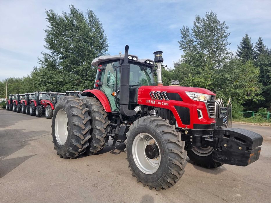 Трактор LUTONG LT2404
