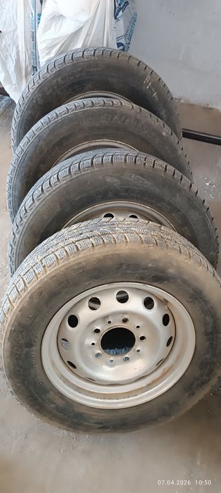 Шины и диски комплекта