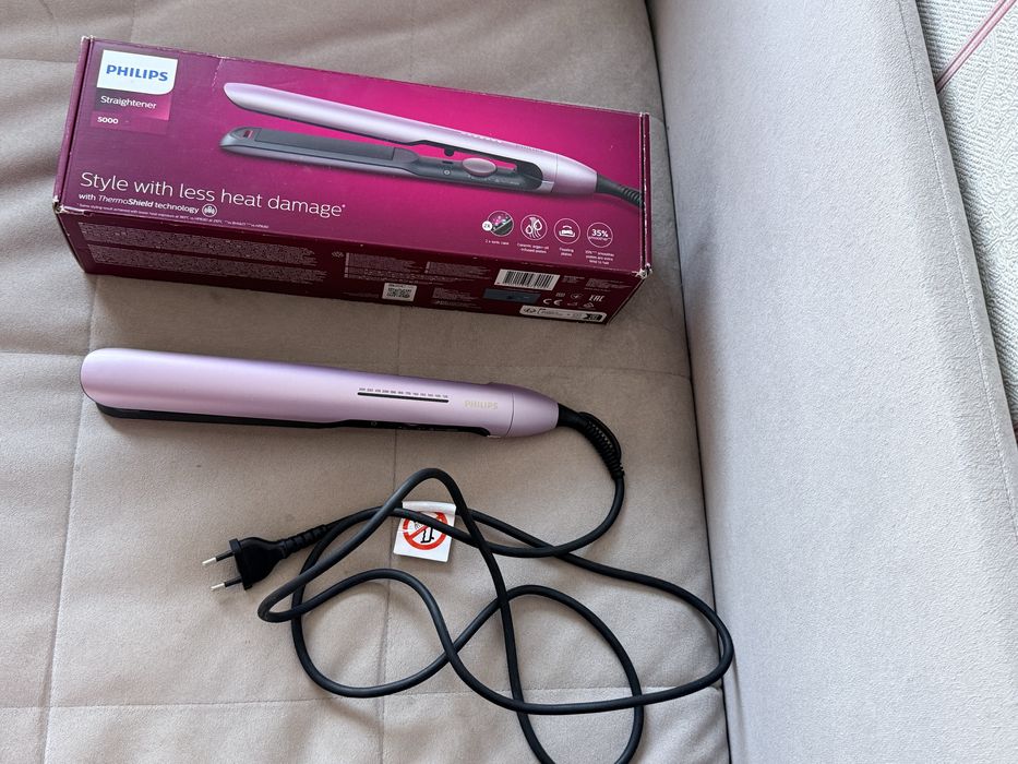 Продаю выпрямитель для волос