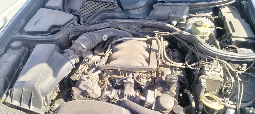 Продам Мерс Е280 авангард комплектация
