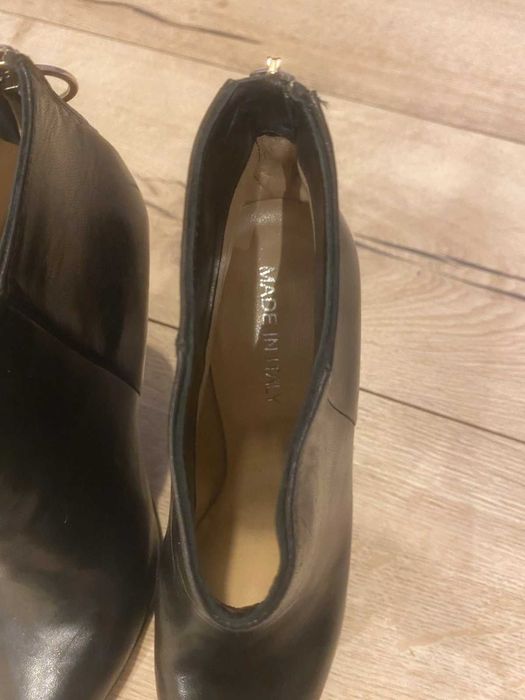 Продавам дамски боти и обувки