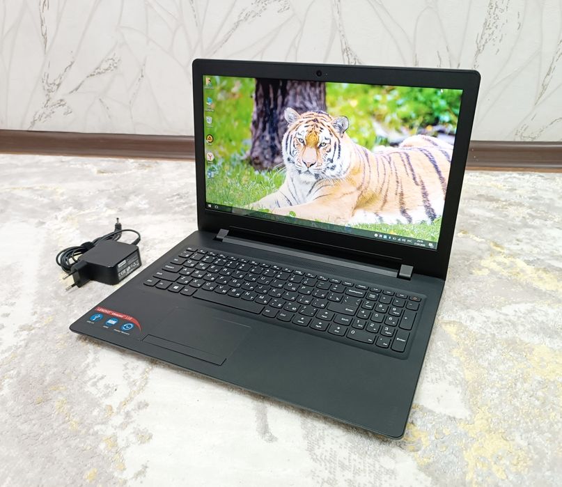 Notebook LENOVO Win 10 + SSD.