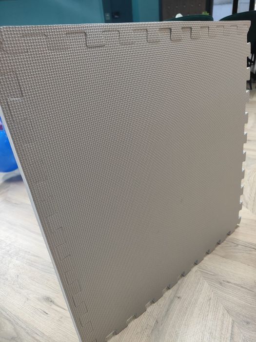 Paviment/saltea antrenament