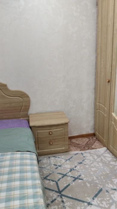 Продам спальный гарнитур