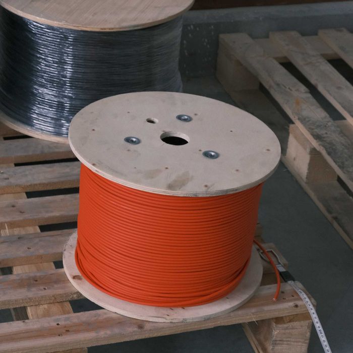 Соларен кабел 4мм2 и 6mm2 с TUV  черен/черен с двойна изолация