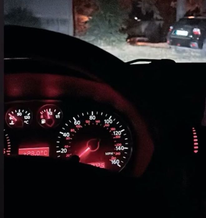 Километраж за ауди а3 8л