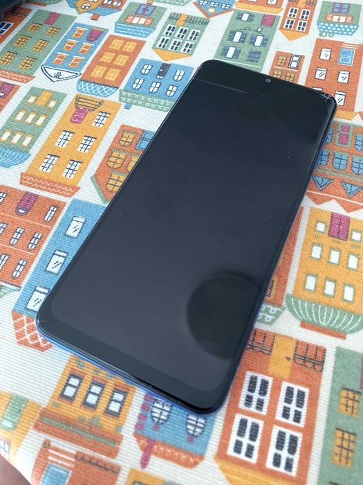 телефон Samsung Galaxy M12 - с 2 SIM карти