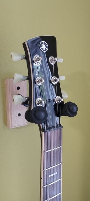 Электрогитара Yamaha Revstar RSS20