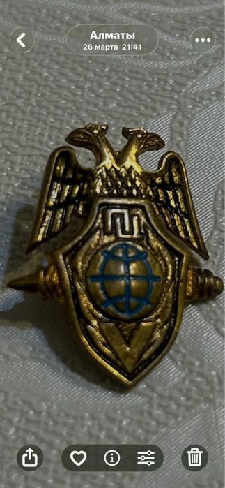 Нагрудные знаки, коллекционные в хорошем состояни