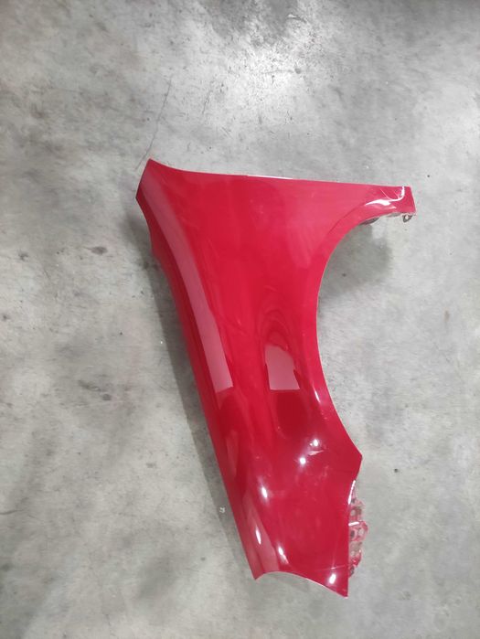 Aripa stanga volkswagen vw golf 5 break originala LA3H