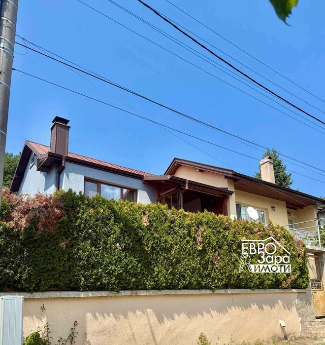 Продава се Къща в с. Старозагорски бани, Област Стара Загора - 178 кв.м за 1107 €/кв.м - Снимка #1