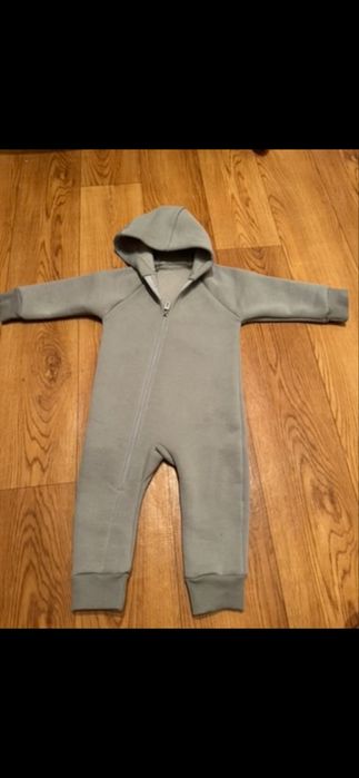 Продам детские вещи