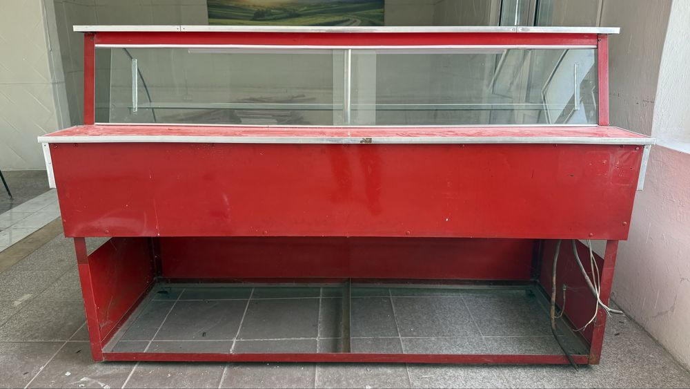 Витрины холодильник