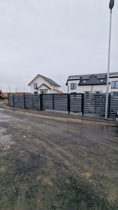 Casă Intabulată 4 camere, teren 391 mp. independentă energetic!