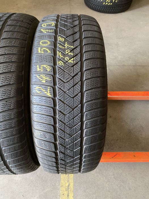 Anvelope iarna 245/50/19 Pirelli Sottozero 3 RFT 245 50 19 R19