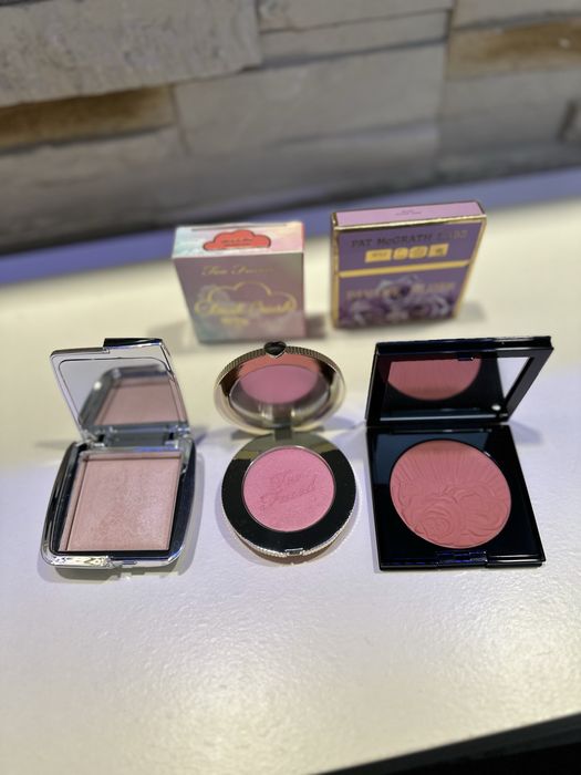 Farduri  / iluminatoare / blusuri