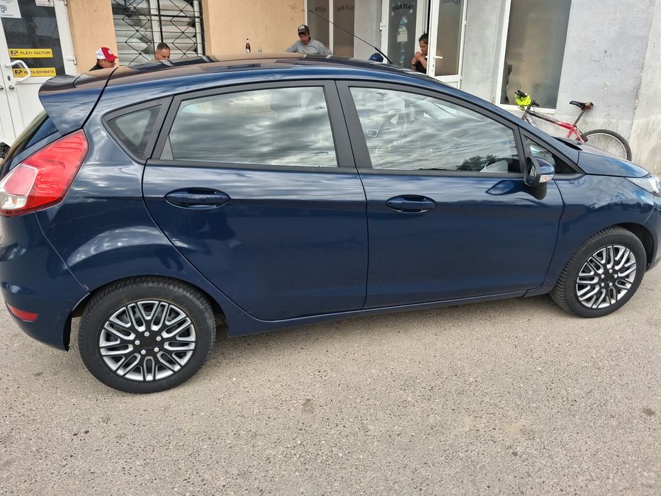 FORD Fiesta 2015 — imagine 3