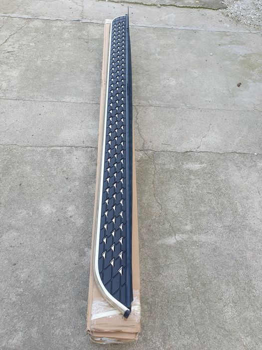 Пороги Geely Okavango 2022/2025