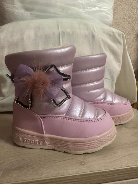 Продам сапоги на девочку