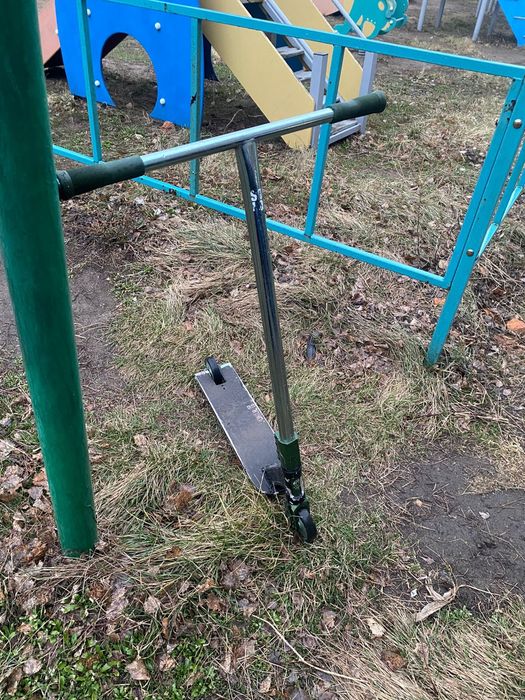 Продам трюковой самокат