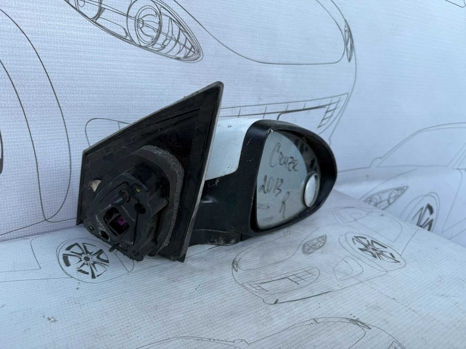 Oglindă Retrovizoare Dreapta Electrică 5 Pini Chevrolet Cruze 95063313 / [2009-2016] / (5C3)