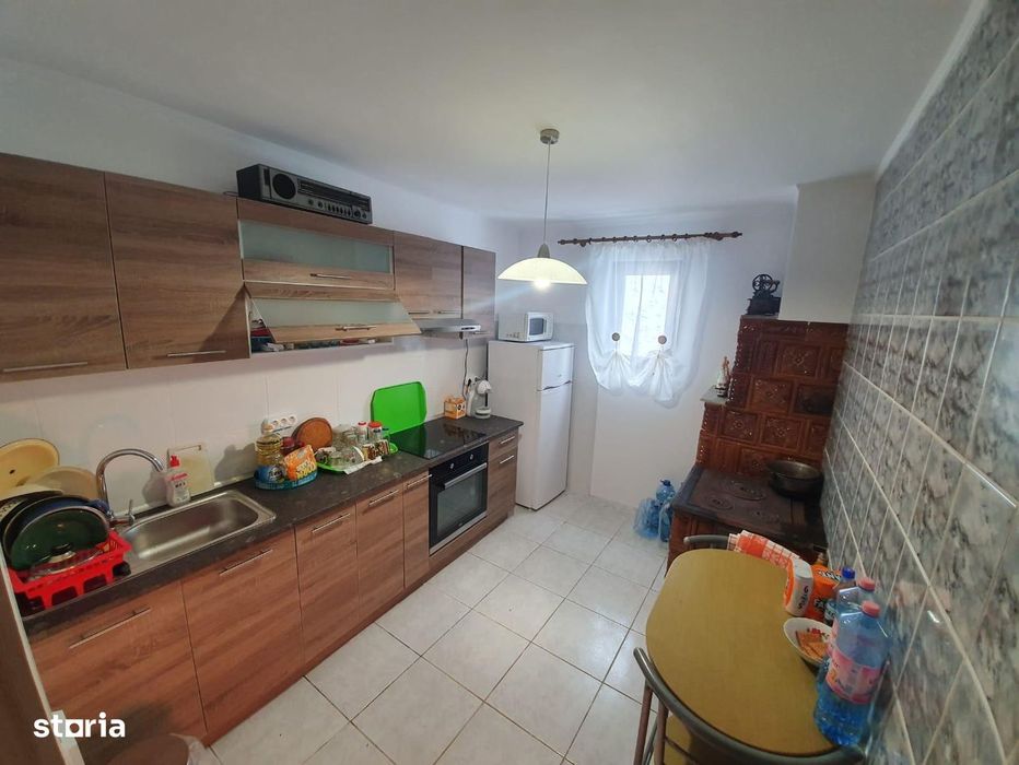 SALATRUC-VAMA-SUCEAVA- casa pretabila locuita sau cabana
