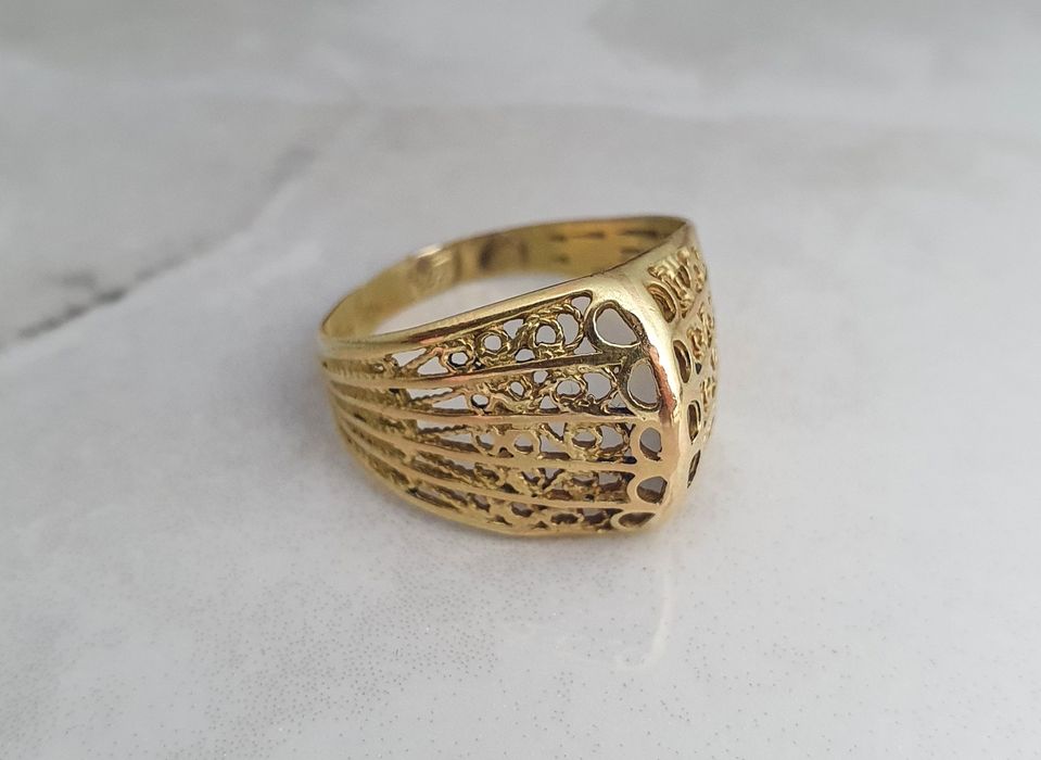Inel din aur de 14K – mărimea 56, gramaj 2,35 g