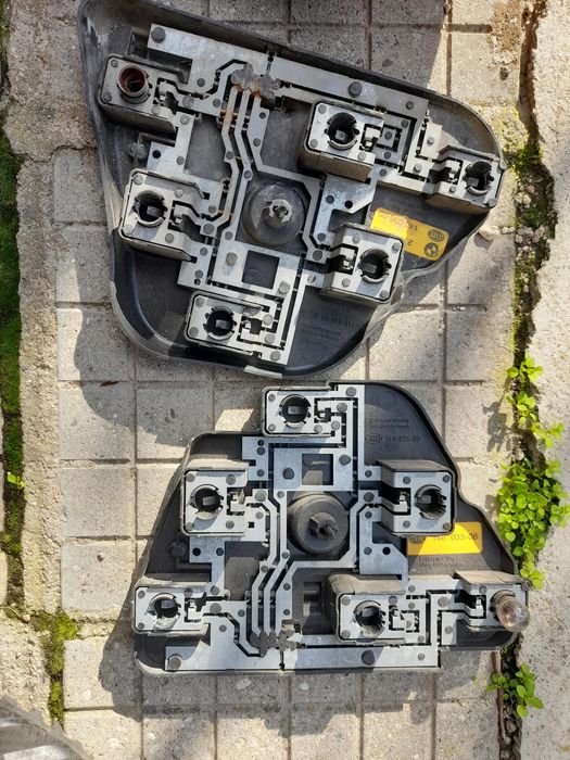 Стопове ХЕЛА за бмв е39 преди фейслифт.