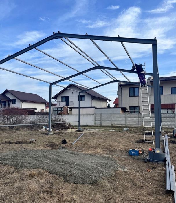 Vand hale metalice la super preț-calitate