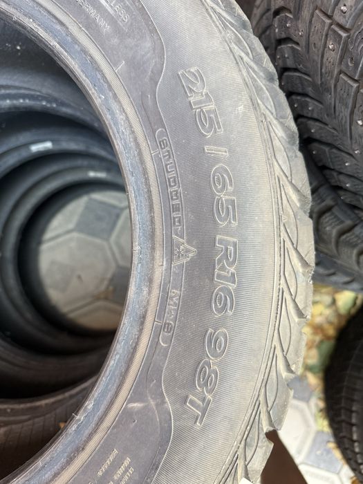 Sava 215/65 r16 зимний