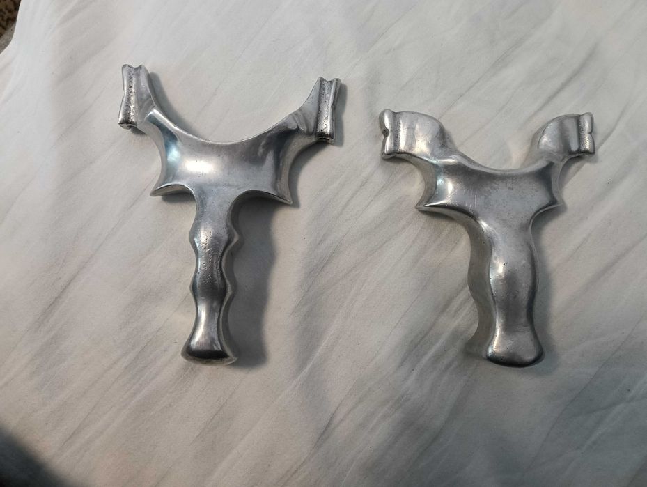 Cracuri praștie folosite foarte puțin