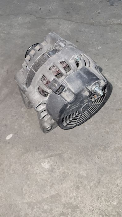 Продаётся генераторы стартеров для разных машин