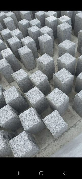 Шлакоблок строительный