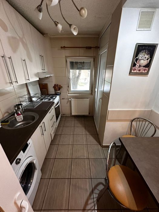 Inchiriez apartament cu 2 camere in Confectii