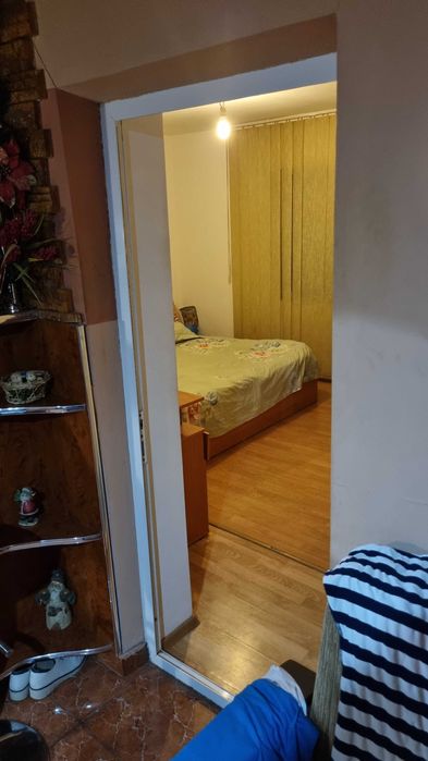 Casa +spatiu comercial Babadag, TL