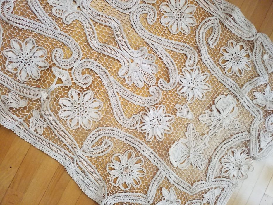 Mileuri/laseta macrame pt masa.