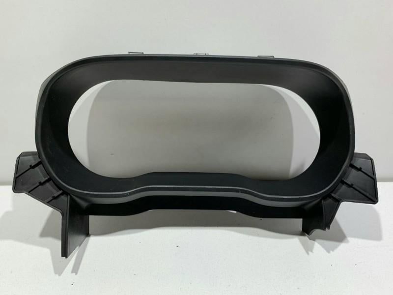 Ornament / Rama ceas bord Dacia Duster 2 682402694R SUV