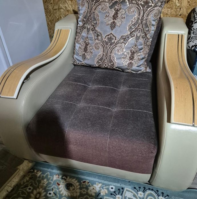 Продам уголок отдыха 321