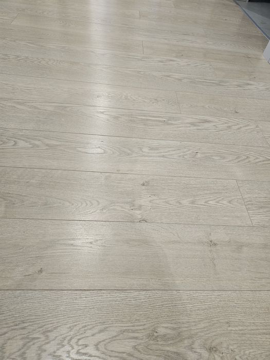 Ламинат напольный б/у.