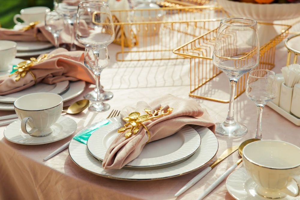 Аренда столов стульев прокат посуды стол стулья - Прокат посуды Шымкент ...