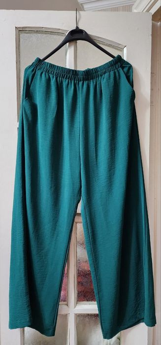 Женский костюм 56 размера