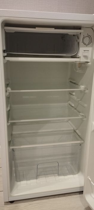 Холодильник Leadbros