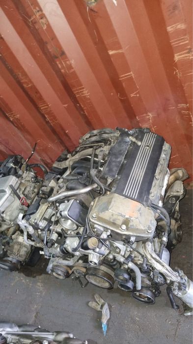 Двигатель м62 в4.4   bmw x5  Рендж ровер