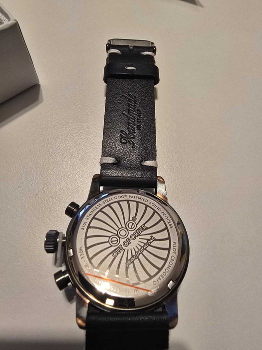 Out of Order - Pilot Cronografo