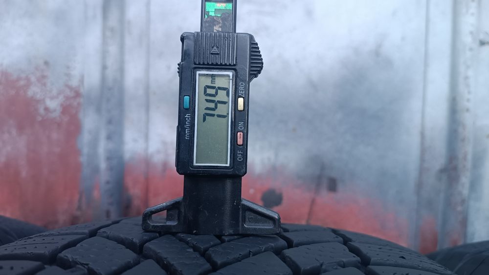 235/55/20 Bridgestone