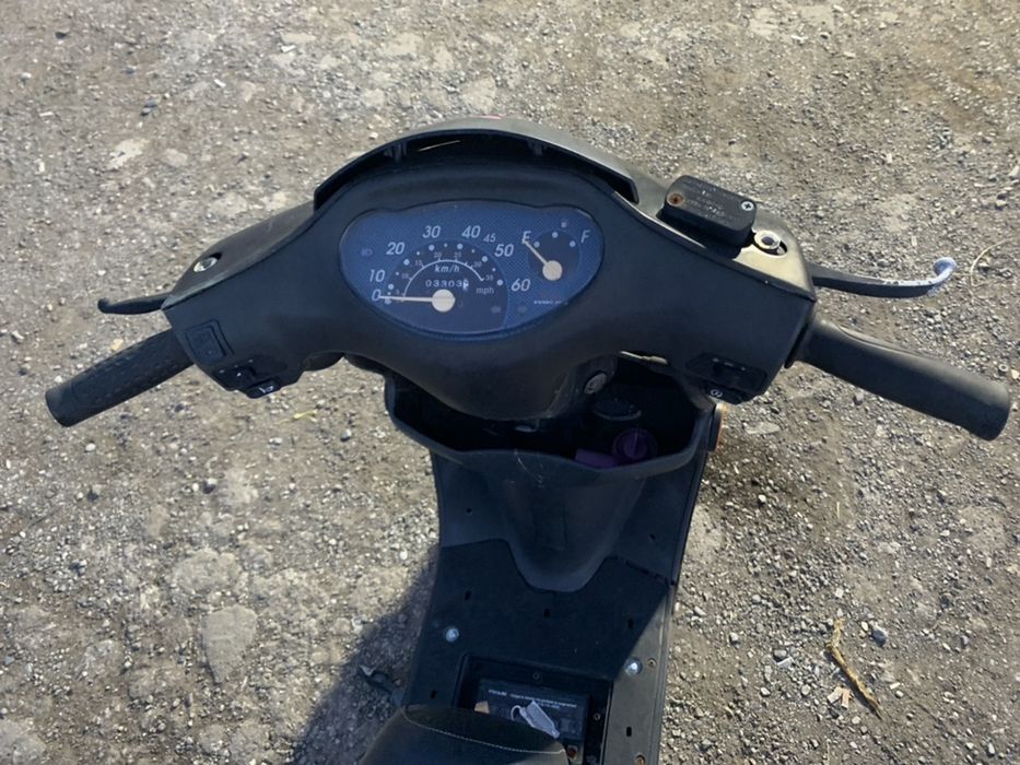 НА ЧАСТИ! Скутер Rieju Paseo 50 куб . 2008 г. Scooter