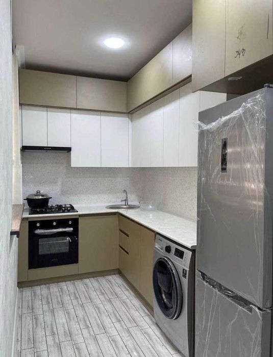 Ц-4  2/2/4 Евро кирпич ор-р 5 школа