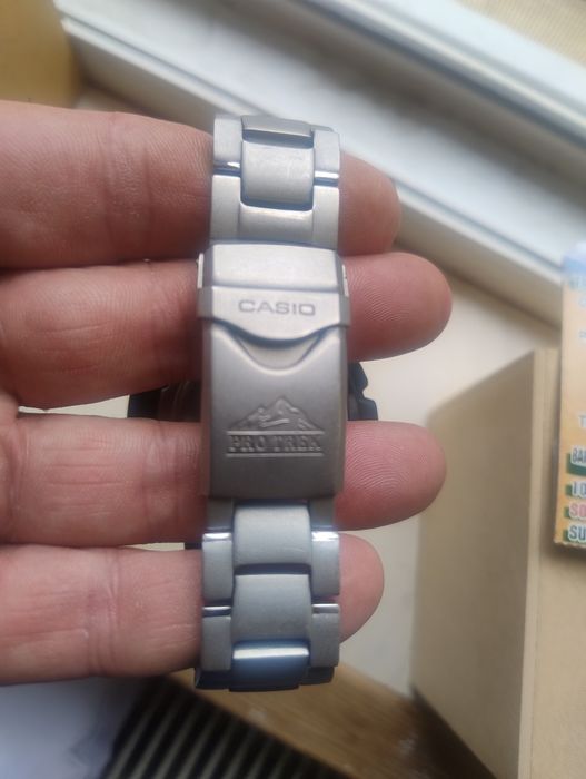 Vând Ceas casio protrek