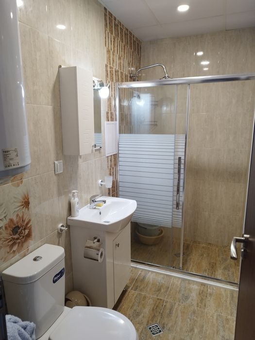 Дава се под наем Тристаен апартамент в Плевен, Идеален център - 60 кв.м за 408 € - Снимка #11